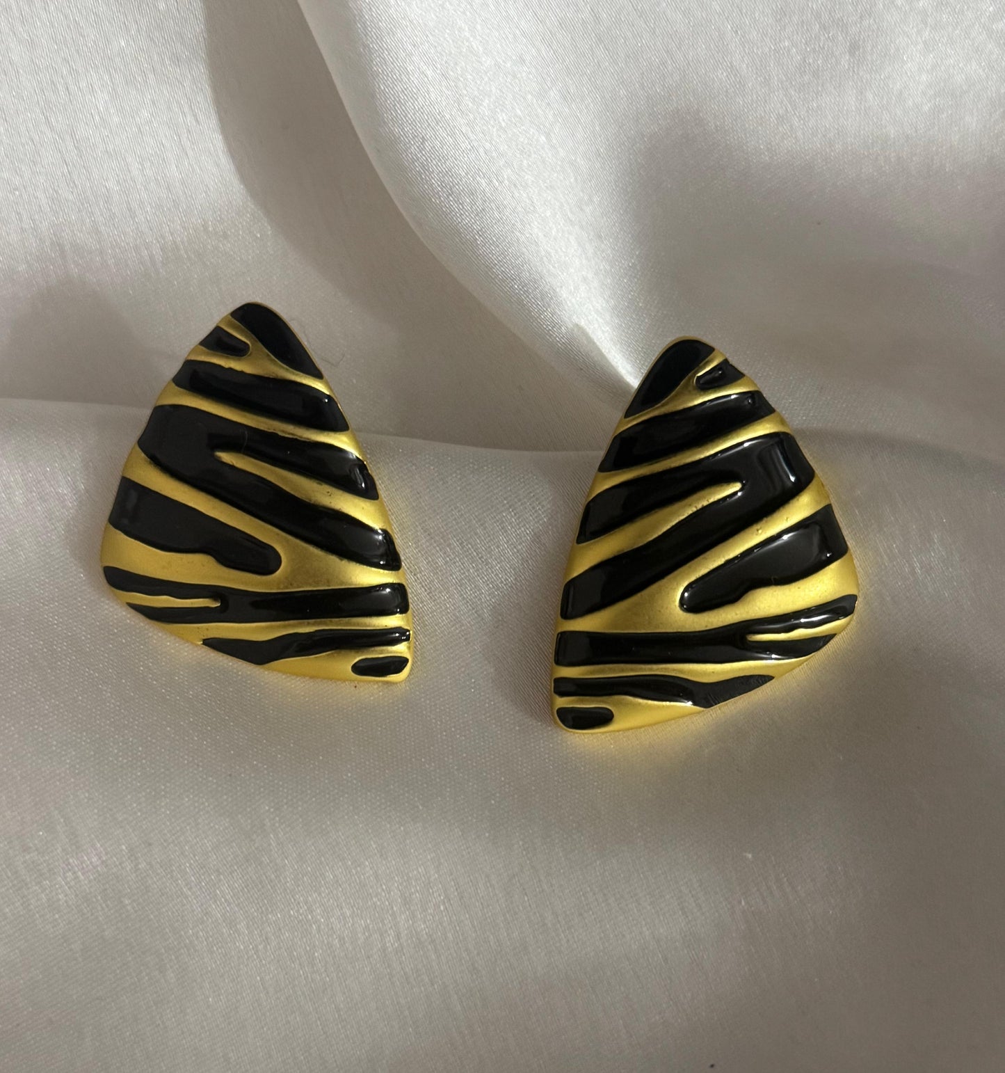 Dark meets dazzle earrings