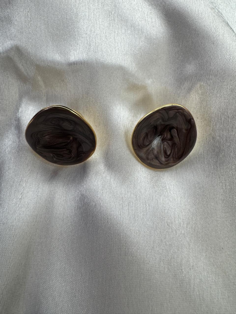 Noir Swirl Gold Studs