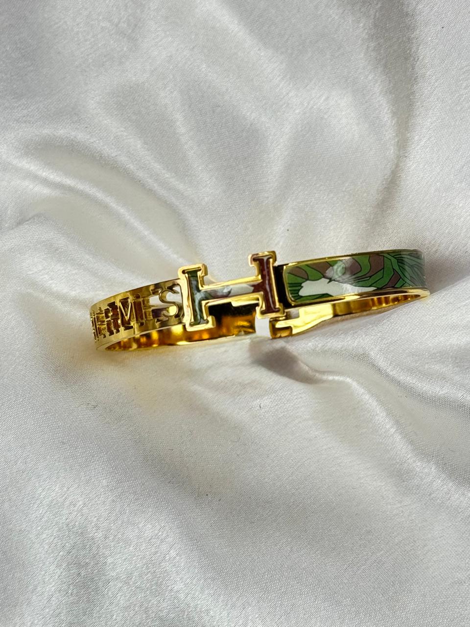 Hermes Forest Glow Kada