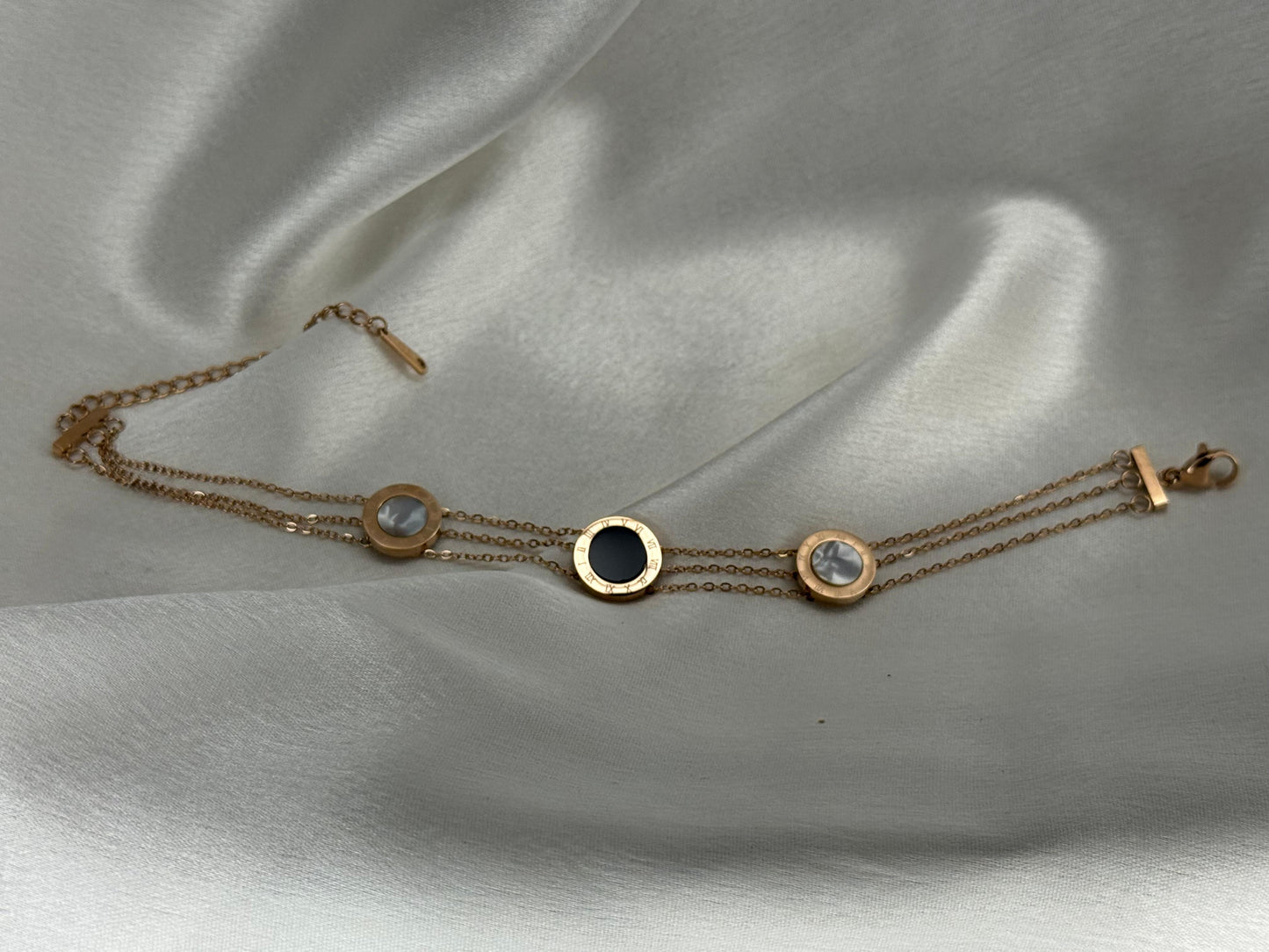 3 Noir Halo Gold Bracelet