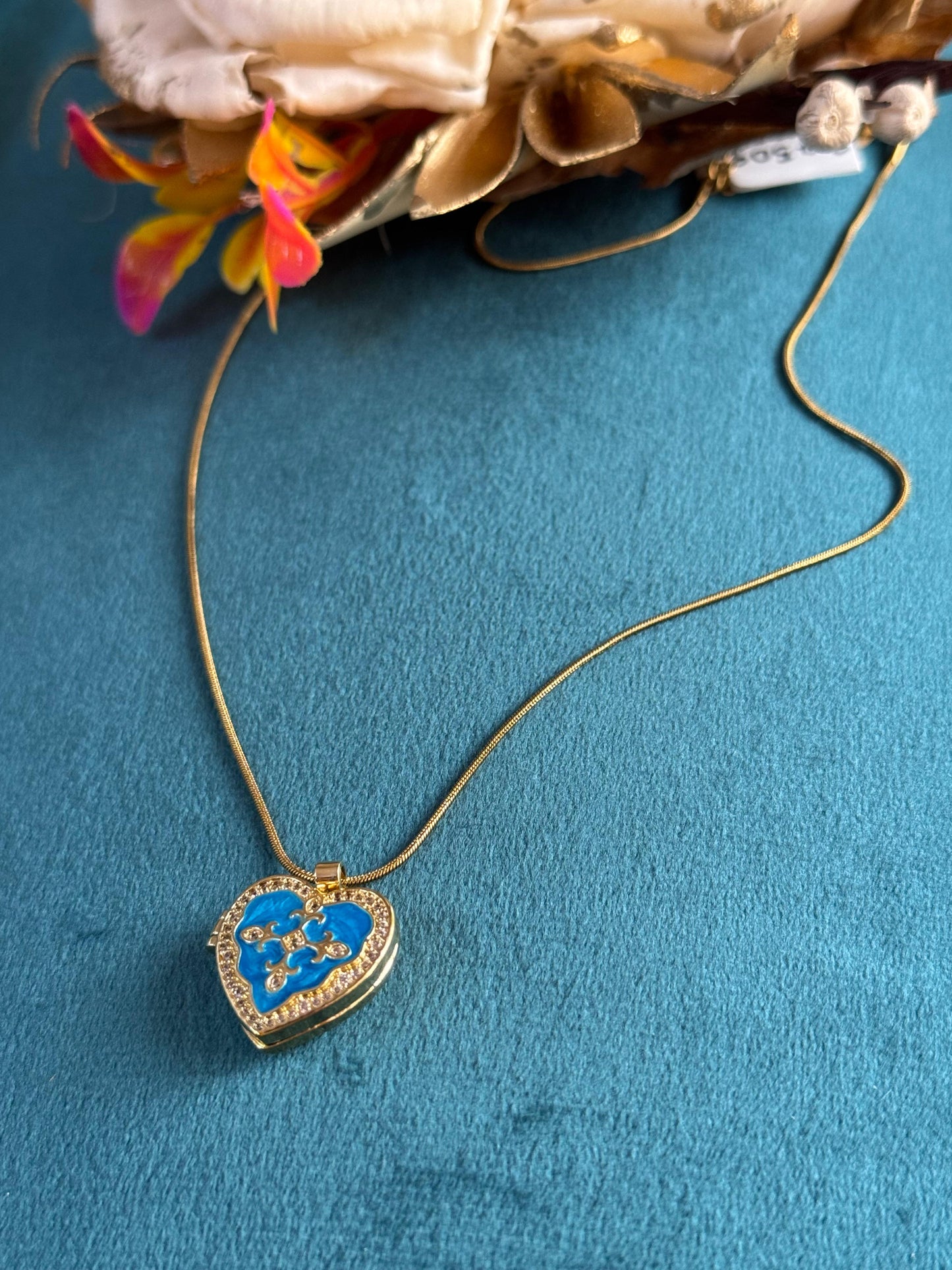 Blue Fleur Heart Necklace