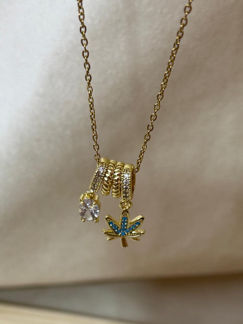 Étoile Maple Necklace
