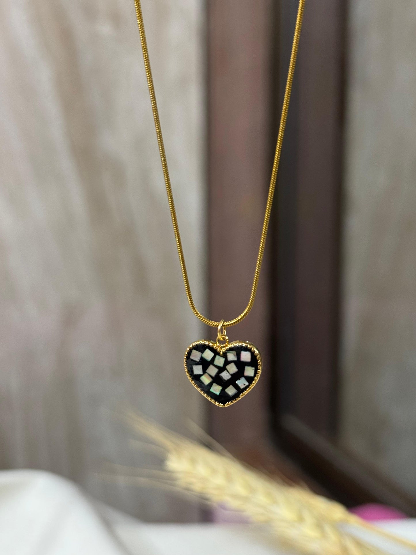 Noir Heart Pendant