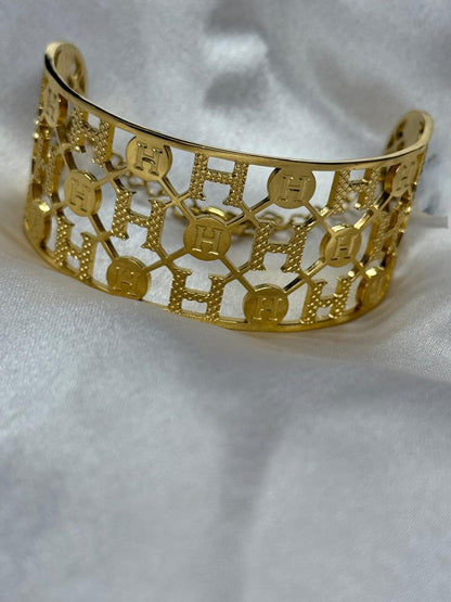 The Royal H Insignia Kada