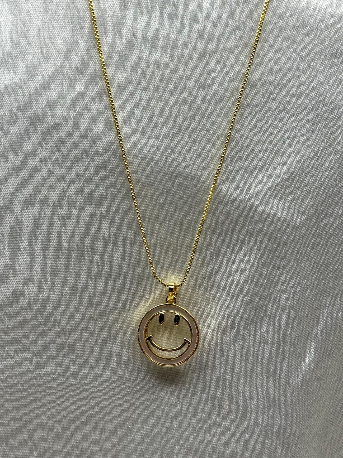 Shining Smile Necklace