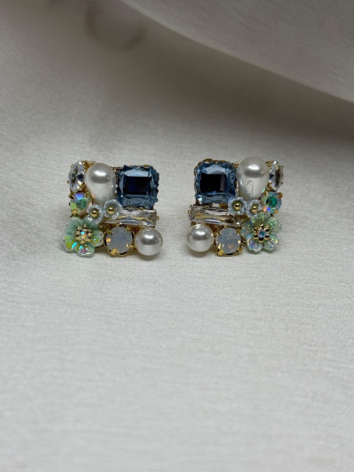 Enchanted Treasure Studs