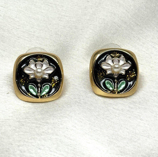 Midnight Bloom Pearl Studs