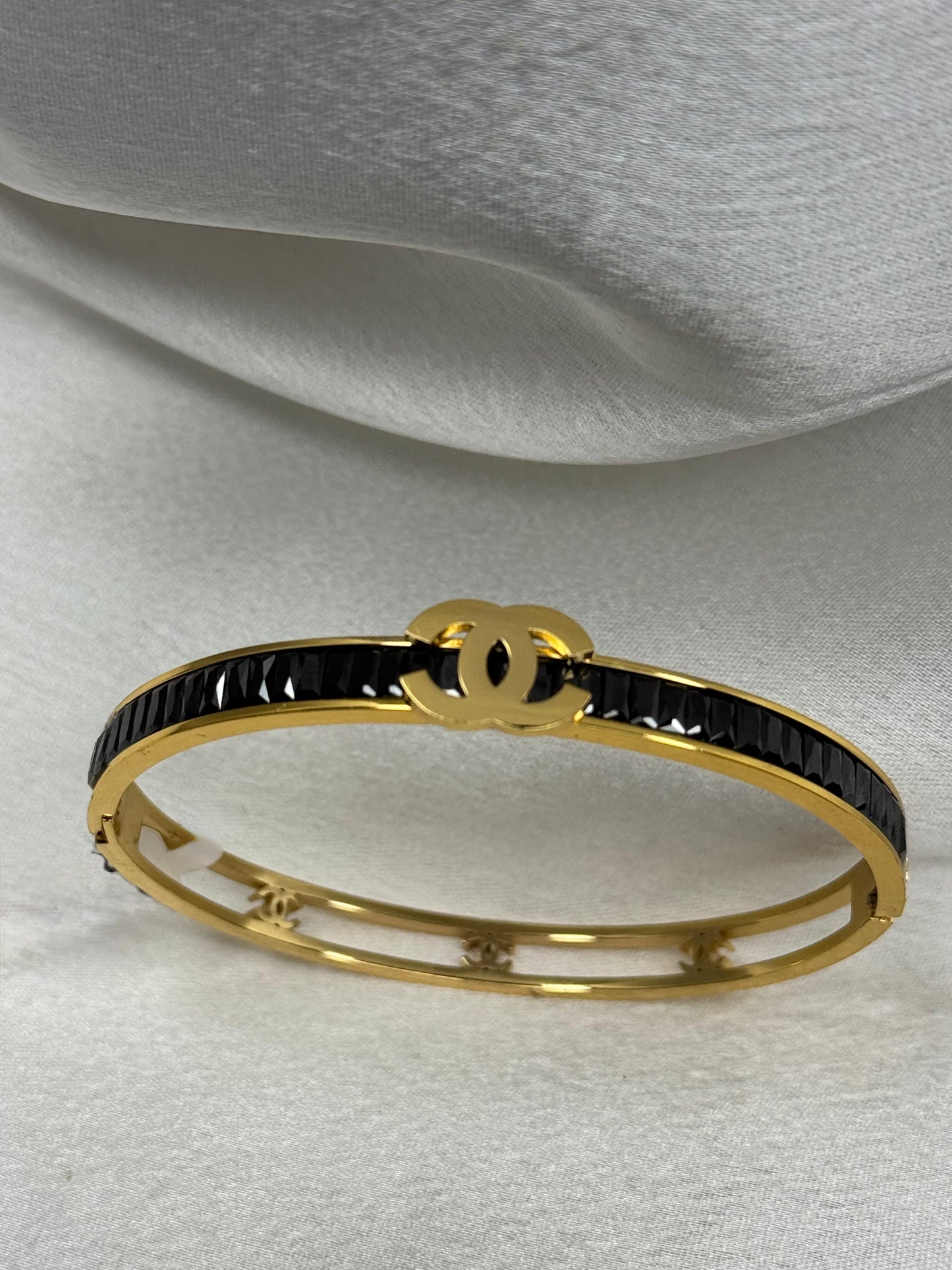 Midnight Noir CC Kada