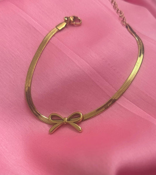 Élan Bow Bracelet