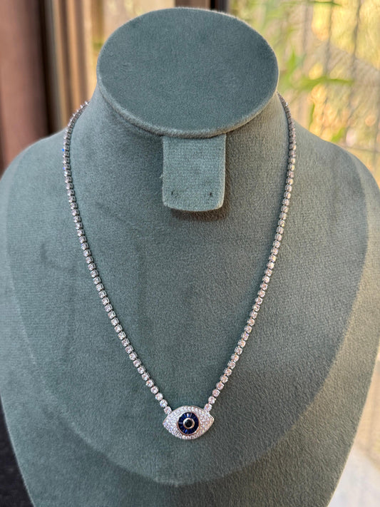 Élan Evil Eye Necklace